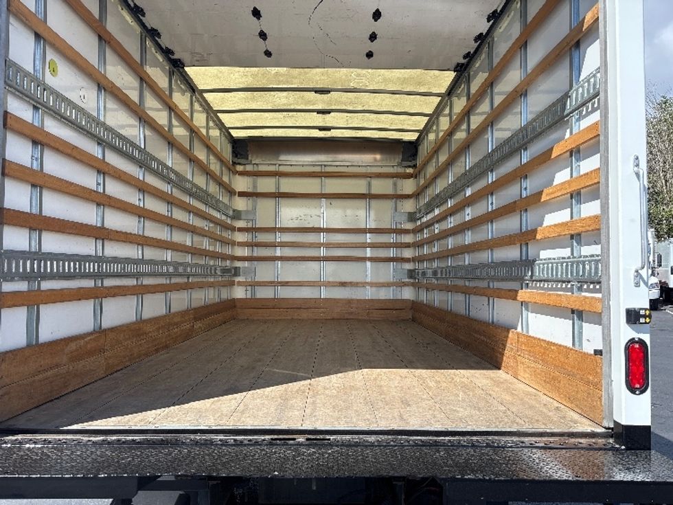 Light Duty Box Truck-Light and Medium Duty Trucks-Isuzu-2021-NPR-Tukwila-WA-34,252\n\t\tmiles-$ 53,500 - Image 10