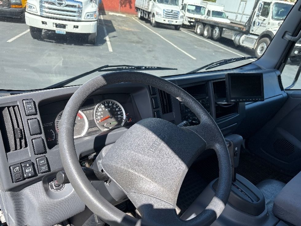 Light Duty Box Truck-Light and Medium Duty Trucks-Isuzu-2021-NPR-Tukwila-WA-34,252\n\t\tmiles-$ 53,500 - Image 17
