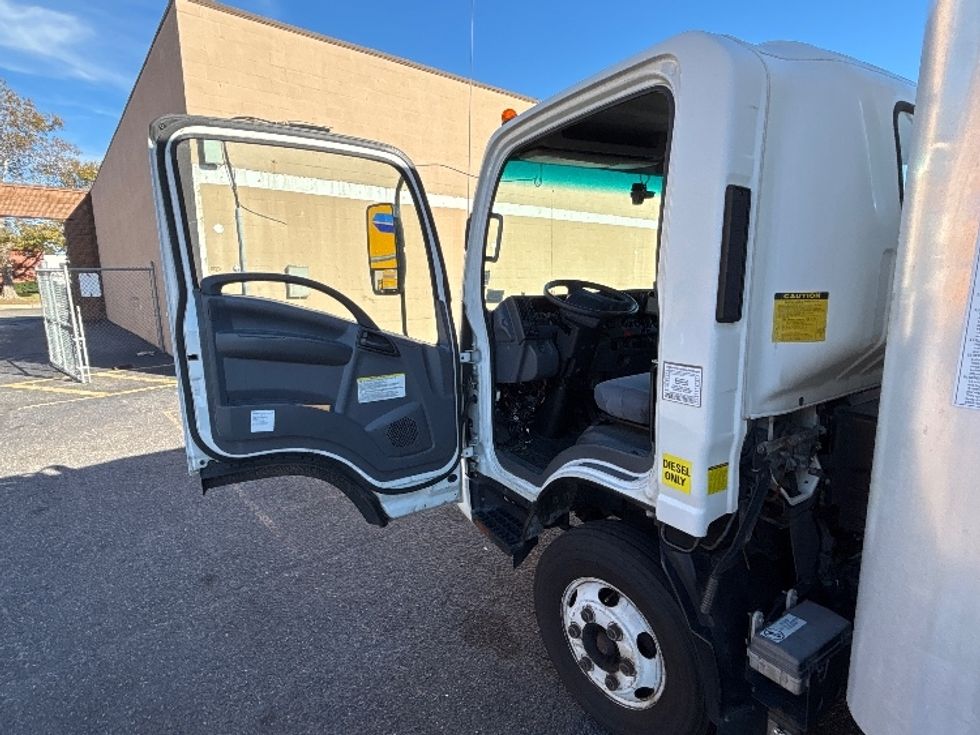 Light Duty Box Truck-Light and Medium Duty Trucks-Isuzu-2021-NPR-West Babylon-NY-130,680\n\t\tmiles-$ 36,500 - Image 15