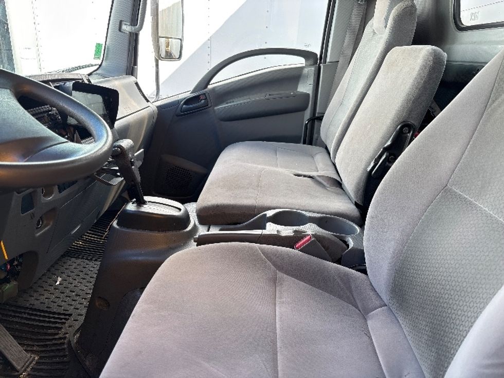 Light Duty Box Truck-Light and Medium Duty Trucks-Isuzu-2021-NPR-West Babylon-NY-130,680\n\t\tmiles-$ 36,500 - Image 18