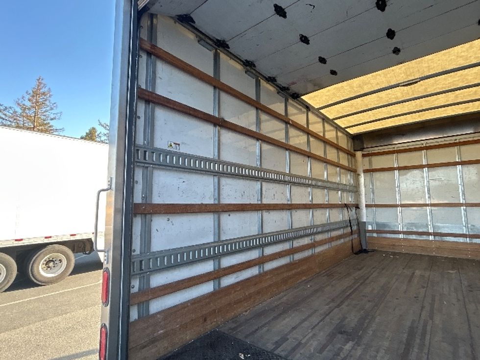 Light Duty Box Truck-Light and Medium Duty Trucks-Isuzu-2021-NPR-West Sacramento-CA-114,493\n\t\tmiles-$ 43,750 - Image 11