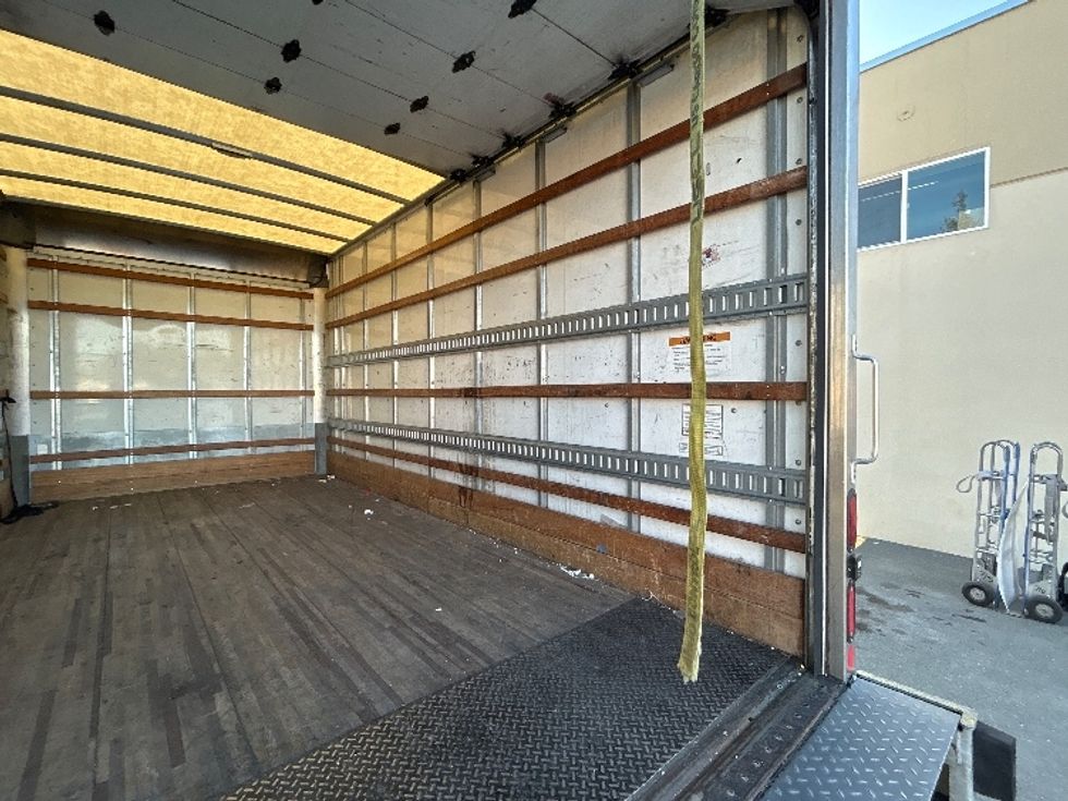 Light Duty Box Truck-Light and Medium Duty Trucks-Isuzu-2021-NPR-West Sacramento-CA-114,493\n\t\tmiles-$ 43,750 - Image 12