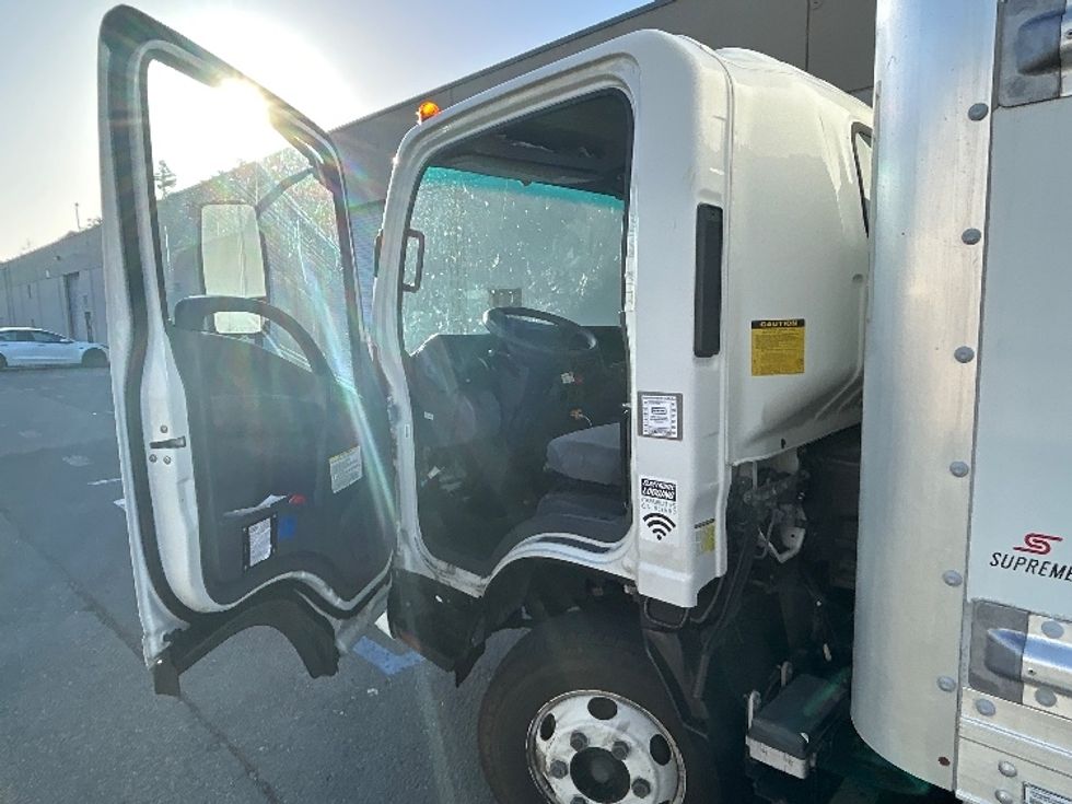 Light Duty Box Truck-Light and Medium Duty Trucks-Isuzu-2021-NPR-West Sacramento-CA-114,493\n\t\tmiles-$ 43,750 - Image 16