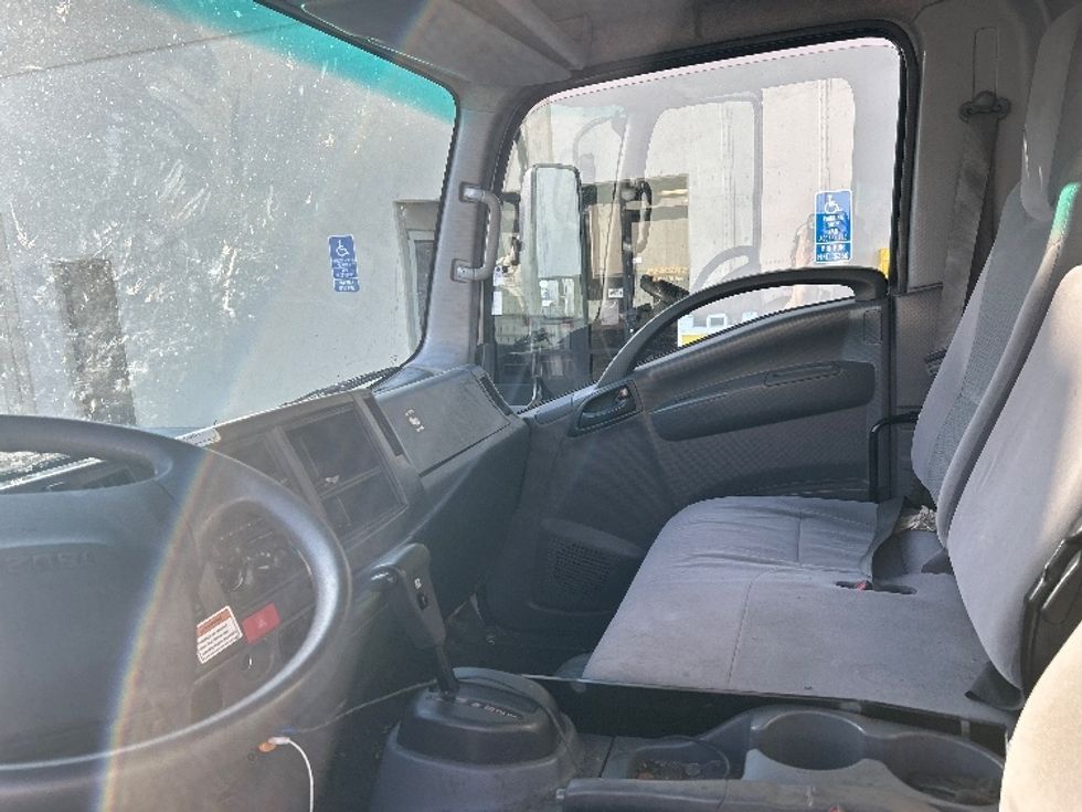 Light Duty Box Truck-Light and Medium Duty Trucks-Isuzu-2021-NPR-West Sacramento-CA-114,493\n\t\tmiles-$ 43,750 - Image 19