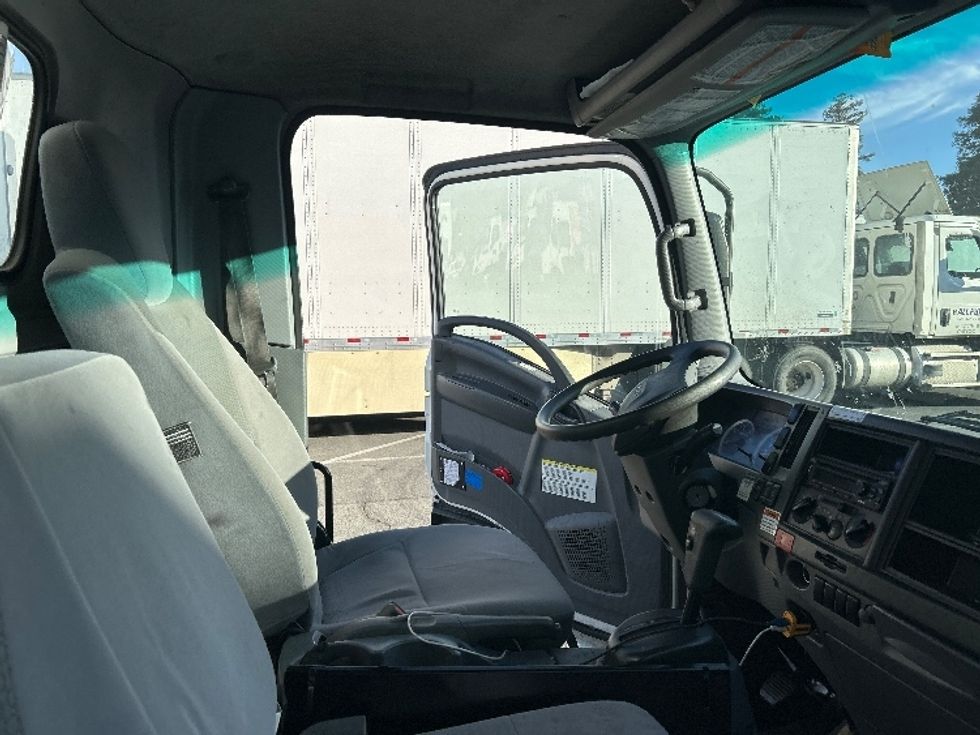 Light Duty Box Truck-Light and Medium Duty Trucks-Isuzu-2021-NPR-West Sacramento-CA-114,493\n\t\tmiles-$ 43,750 - Image 22
