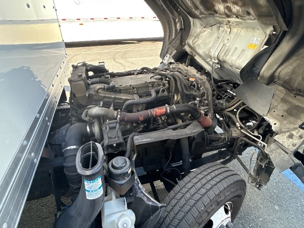 Light Duty Box Truck-Light and Medium Duty Trucks-Isuzu-2021-NPR-West Sacramento-CA-114,493\n\t\tmiles-$ 43,750 - Image 23