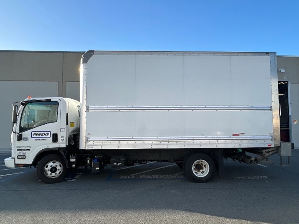 Light Duty Box Truck-Light and Medium Duty Trucks-Isuzu-2021-NPR-West Sacramento-CA-114,493\n\t\tmiles-$ 43,750 - Image 4