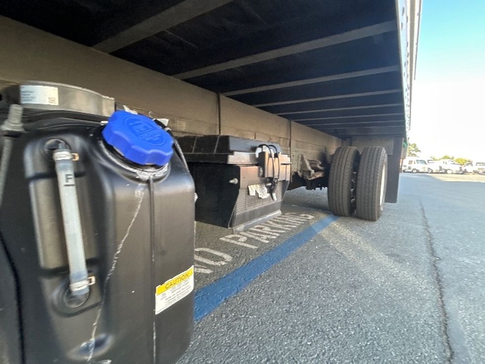 Light Duty Box Truck-Light and Medium Duty Trucks-Isuzu-2021-NPR-West Sacramento-CA-114,493\n\t\tmiles-$ 43,750 - Image 5