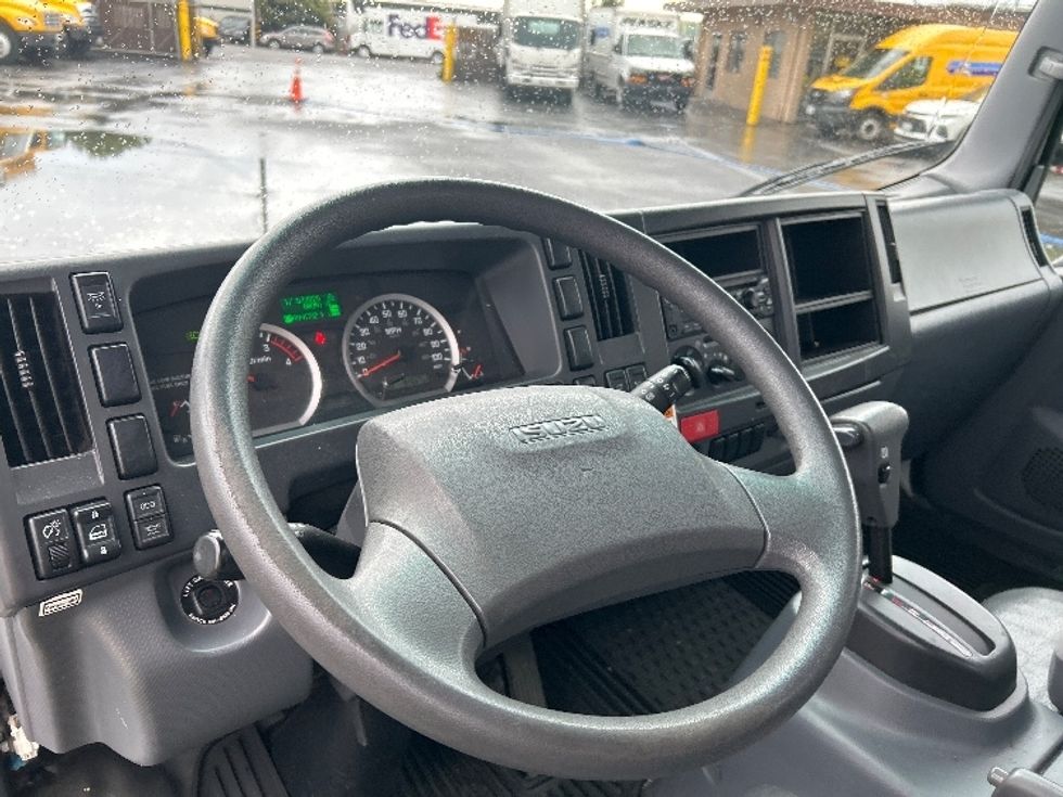 Light Duty Box Truck-Light and Medium Duty Trucks-Isuzu-2021-NPR-West Sacramento-CA-92,671\n\t\tmiles-$ 47,000 - Image 17