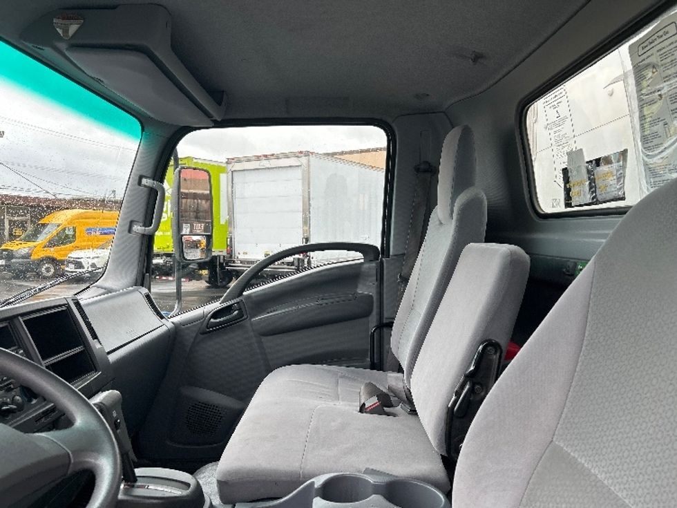 Light Duty Box Truck-Light and Medium Duty Trucks-Isuzu-2021-NPR-West Sacramento-CA-92,671\n\t\tmiles-$ 47,000 - Image 19