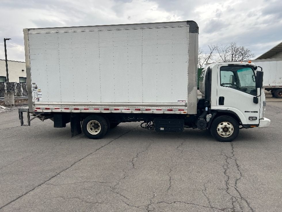 Light Duty Box Truck-Light and Medium Duty Trucks-Isuzu-2022-NPR-Albany-NY-175,284\n\t\tmiles-$ 29,500 - Image 15