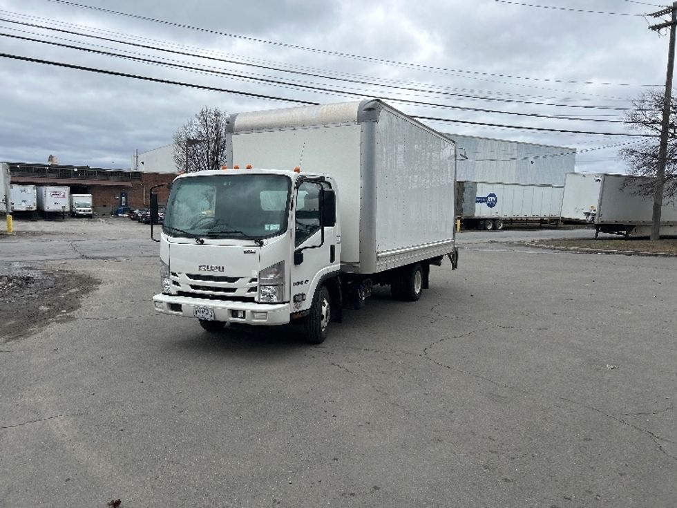 Light Duty Box Truck-Light and Medium Duty Trucks-Isuzu-2022-NPR-Albany-NY-90,863\n\t\tmiles-$ 43,500 - Image 3