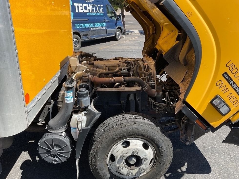 Light Duty Box Truck-Light and Medium Duty Trucks-Isuzu-2022-NPR-Albuquerque-NM-123,000\n\t\tmiles-$ 48,500 - Image 23