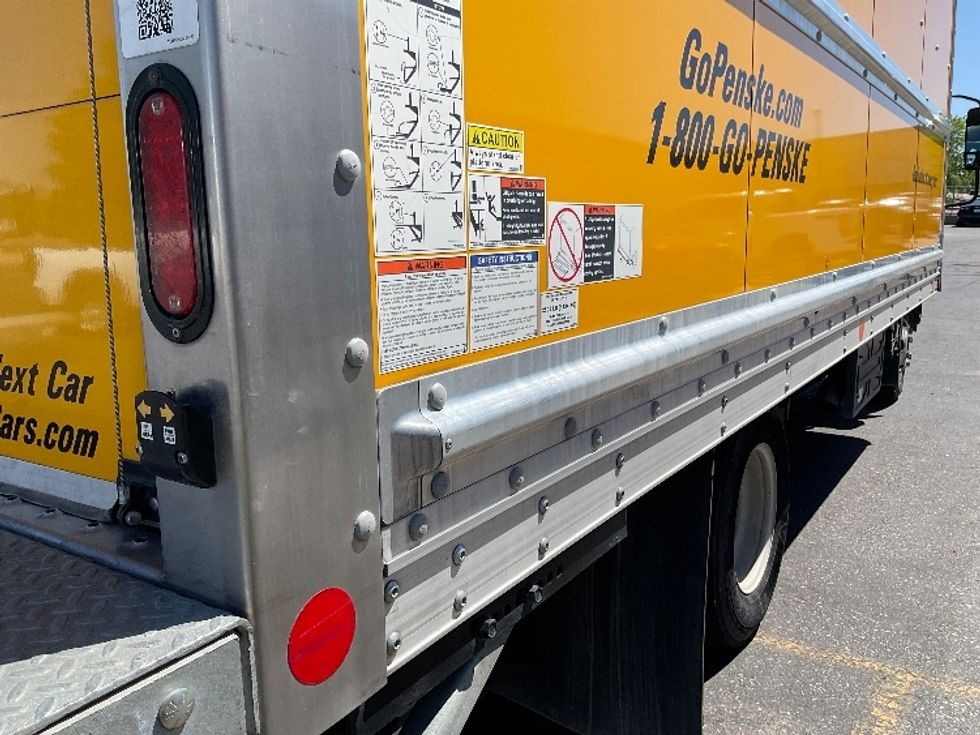 Light Duty Box Truck-Light and Medium Duty Trucks-Isuzu-2022-NPR-Albuquerque-NM-123,000\n\t\tmiles-$ 48,500 - Image 27