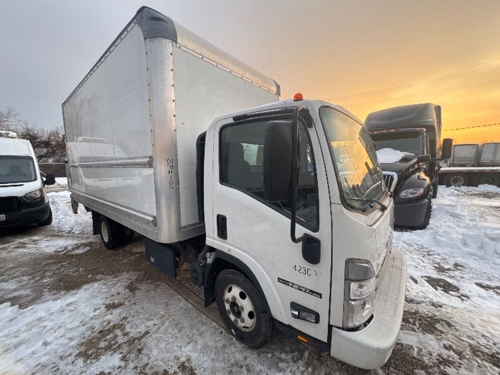 Light Duty Box Truck-Light and Medium Duty Trucks-Isuzu-2022-NPR-Baltimore-MD-39,210\n\t\tmiles-$ 54,250 - Image 3