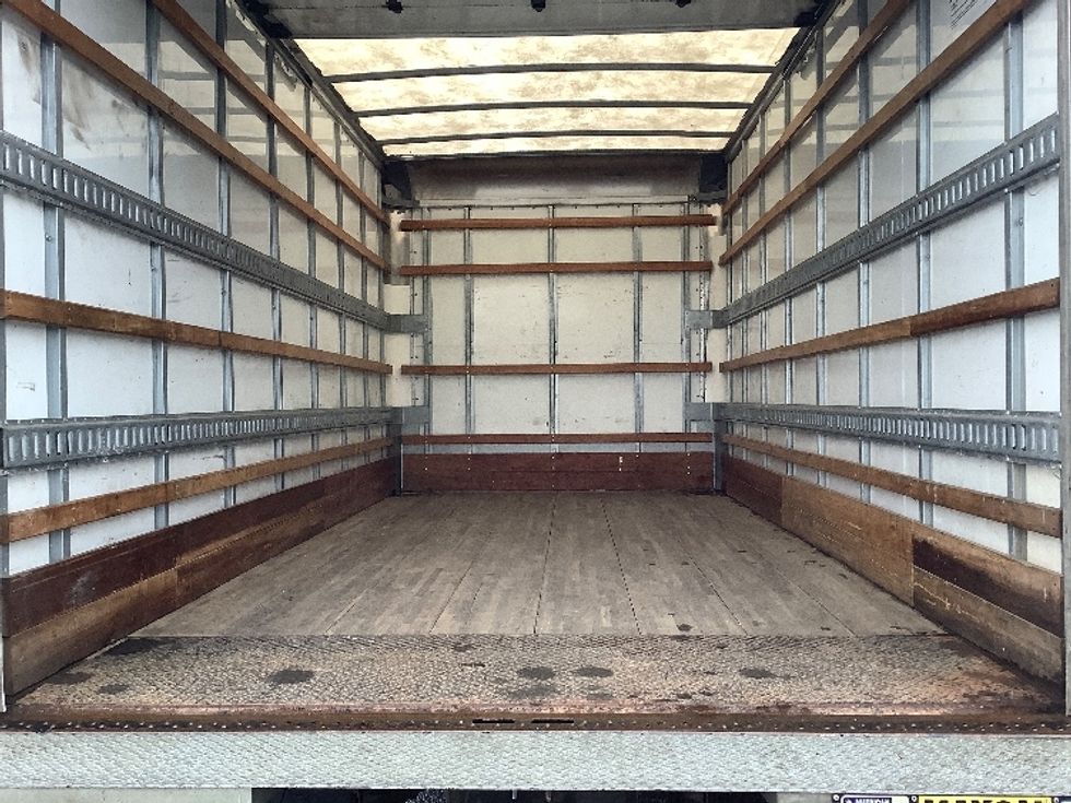 Light Duty Box Truck-Light and Medium Duty Trucks-Isuzu-2022-NPR-Billings-MT-106,486\n\t\tmiles-$ 47,750 - Image 10