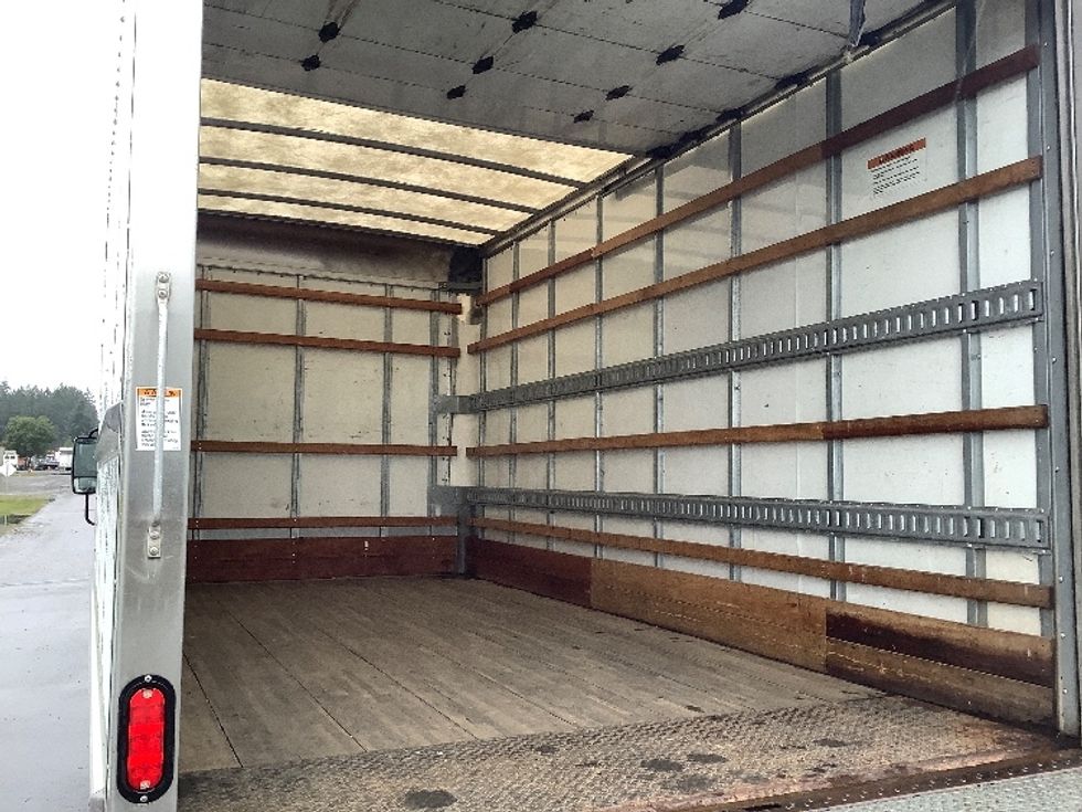 Light Duty Box Truck-Light and Medium Duty Trucks-Isuzu-2022-NPR-Billings-MT-106,486\n\t\tmiles-$ 47,750 - Image 12