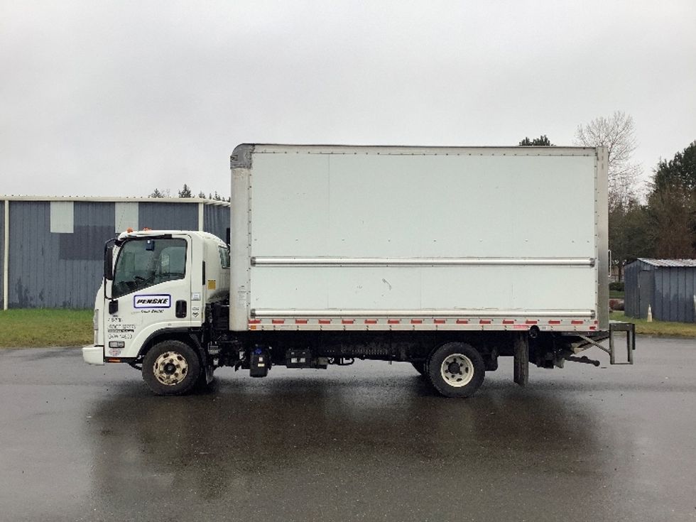 Light Duty Box Truck-Light and Medium Duty Trucks-Isuzu-2022-NPR-Billings-MT-106,486\n\t\tmiles-$ 47,750 - Image 4