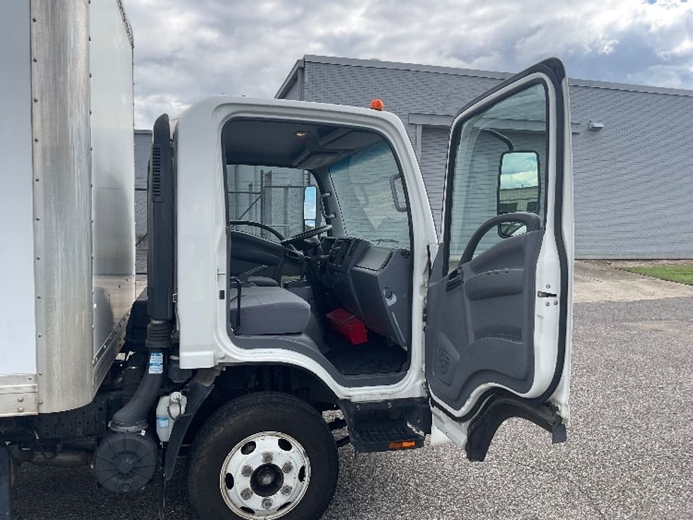 Light Duty Box Truck-Light and Medium Duty Trucks-Isuzu-2022-NPR-Birmingham-AL-184,572\n\t\tmiles-$ 30,750 - Image 20