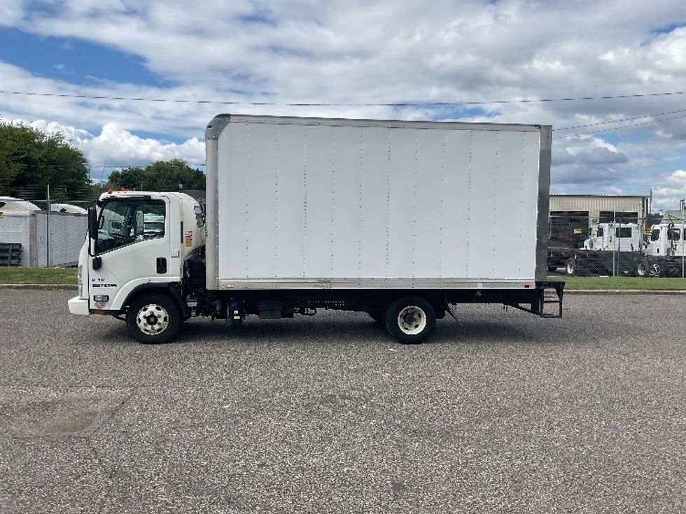 Light Duty Box Truck-Light and Medium Duty Trucks-Isuzu-2022-NPR-Birmingham-AL-184,572\n\t\tmiles-$ 30,750 - Image 4