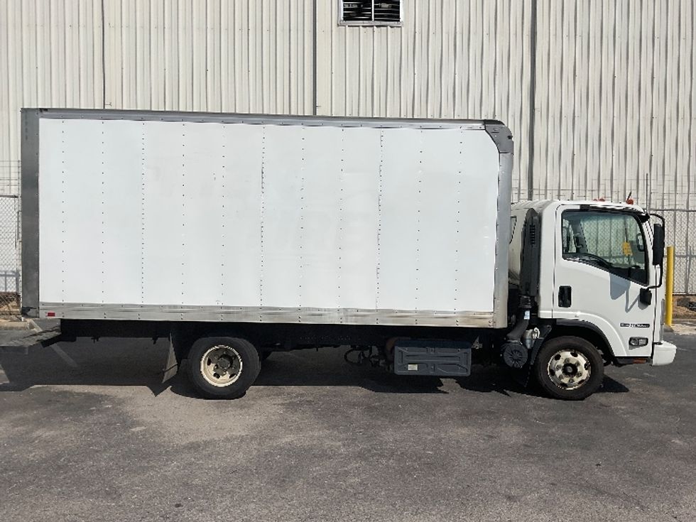 Light Duty Box Truck-Light and Medium Duty Trucks-Isuzu-2022-NPR-Birmingham-AL-277,232\n\t\tmiles-$ 29,000 - Image 14