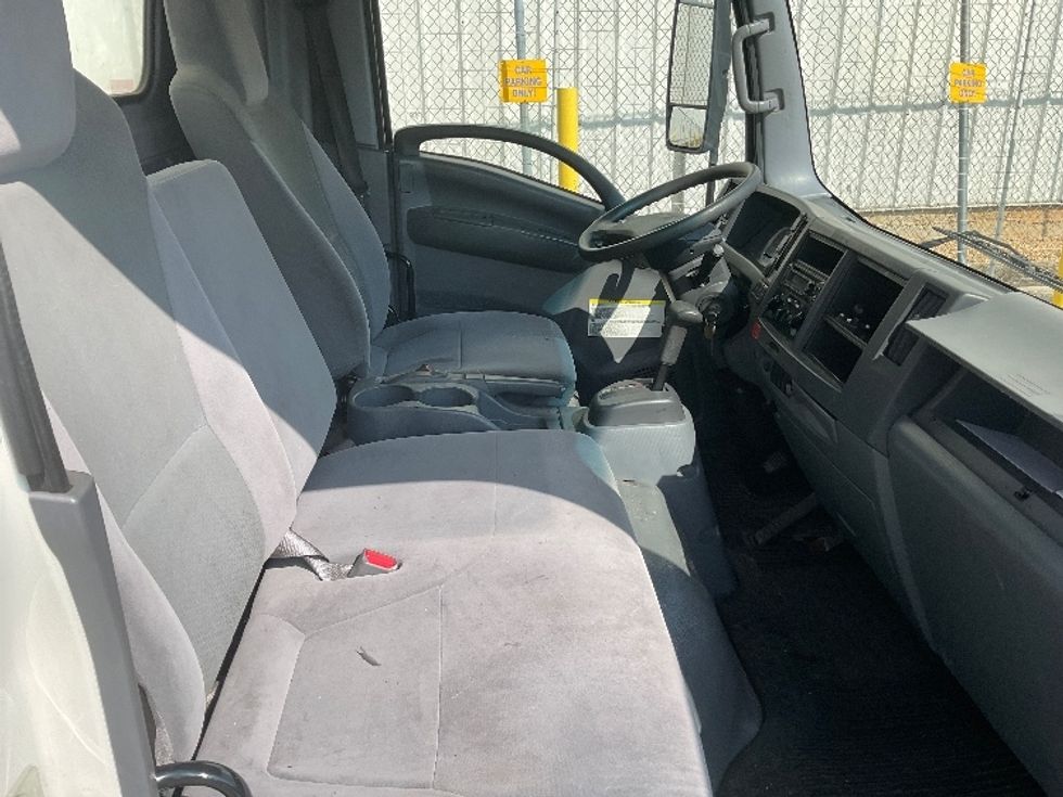 Light Duty Box Truck-Light and Medium Duty Trucks-Isuzu-2022-NPR-Birmingham-AL-277,232\n\t\tmiles-$ 29,000 - Image 21