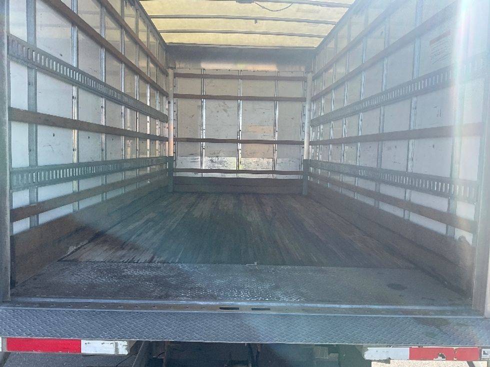 Light Duty Box Truck-Light and Medium Duty Trucks-Isuzu-2022-NPR-Boise-ID-128,215\n\t\tmiles-$ 46,750 - Image 10