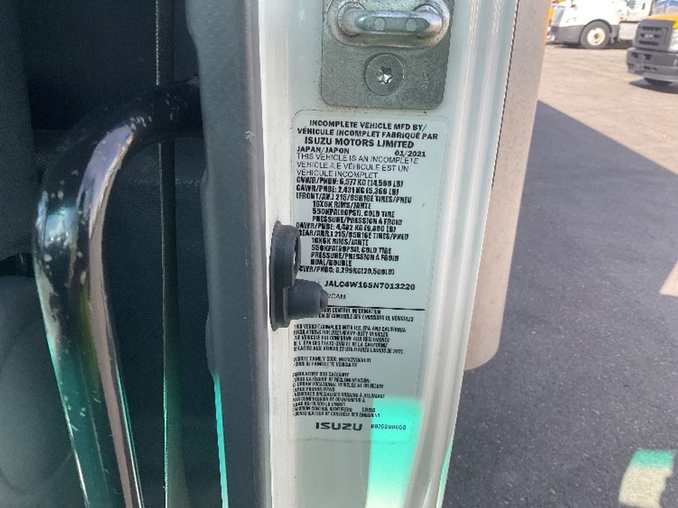 Light Duty Box Truck-Light and Medium Duty Trucks-Isuzu-2022-NPR-Boise-ID-128,215\n\t\tmiles-$ 46,750 - Image 25