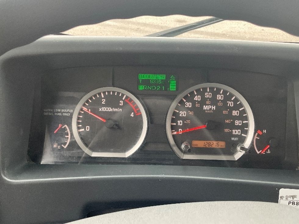 Light Duty Box Truck-Light and Medium Duty Trucks-Isuzu-2022-NPR-Boise-ID-128,215\n\t\tmiles-$ 46,750 - Image 26