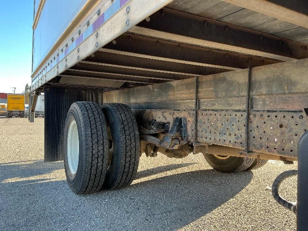Light Duty Box Truck-Light and Medium Duty Trucks-Isuzu-2022-NPR-Calgary-AB-332,795\n\t\tkm-$ 31,250 - Image 14