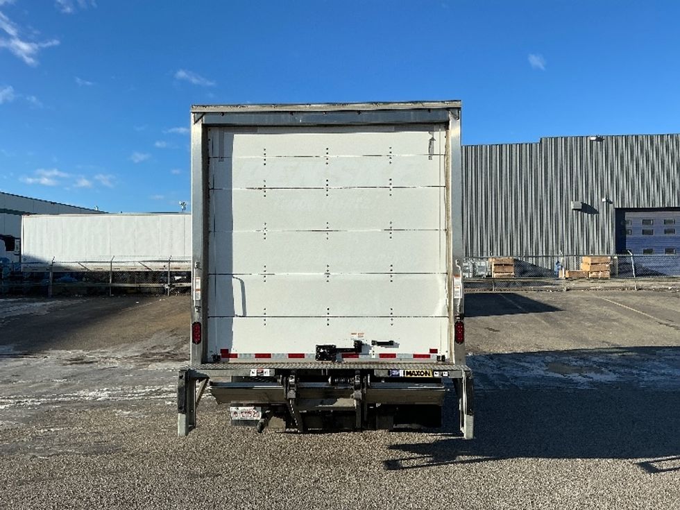 Light Duty Box Truck-Light and Medium Duty Trucks-Isuzu-2022-NPR-Calgary-AB-332,795\n\t\tkm-$ 31,250 - Image 7