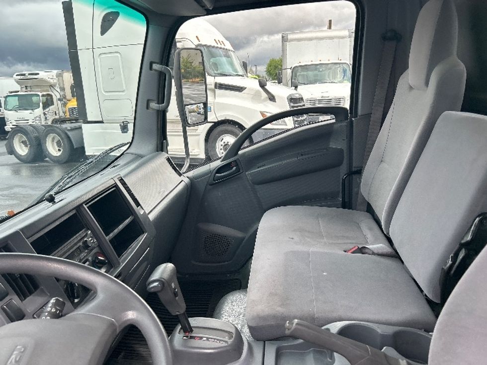 Light Duty Box Truck-Light and Medium Duty Trucks-Isuzu-2022-NPR-Ceres-CA-135,459\n\t\tmiles-$ 43,250 - Image 19