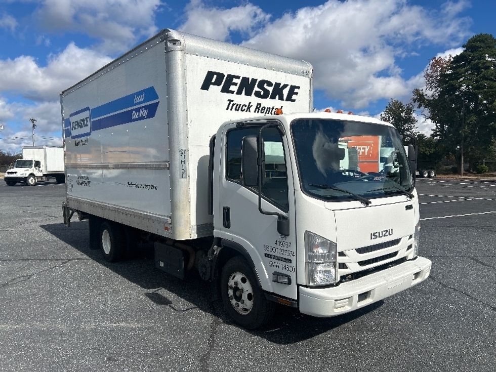 Light Duty Box Truck-Light and Medium Duty Trucks-Isuzu-2022-NPR-Charlotte-NC-145,214\n\t\tmiles-$ 39,750 - Image 1