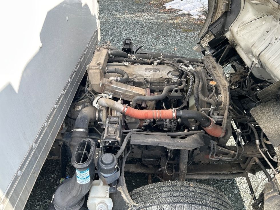 Light Duty Box Truck-Light and Medium Duty Trucks-Isuzu-2022-NPR-Charlottesville-VA-110,081\n\t\tmiles-$ 45,000 - Image 23