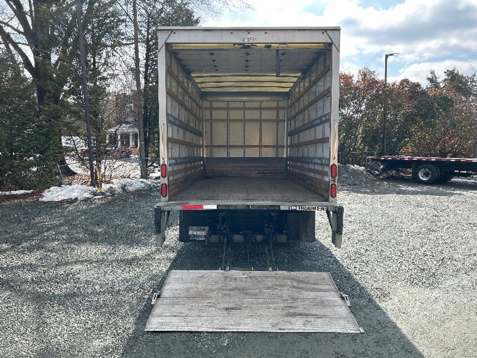 Light Duty Box Truck-Light and Medium Duty Trucks-Isuzu-2022-NPR-Charlottesville-VA-110,081\n\t\tmiles-$ 45,000 - Image 9