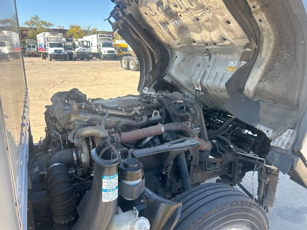 Light Duty Box Truck-Light and Medium Duty Trucks-Isuzu-2022-NPR-Chicago (Melrose Park)-IL-69,273\n\t\tmiles-$ 53,250 - Image 23