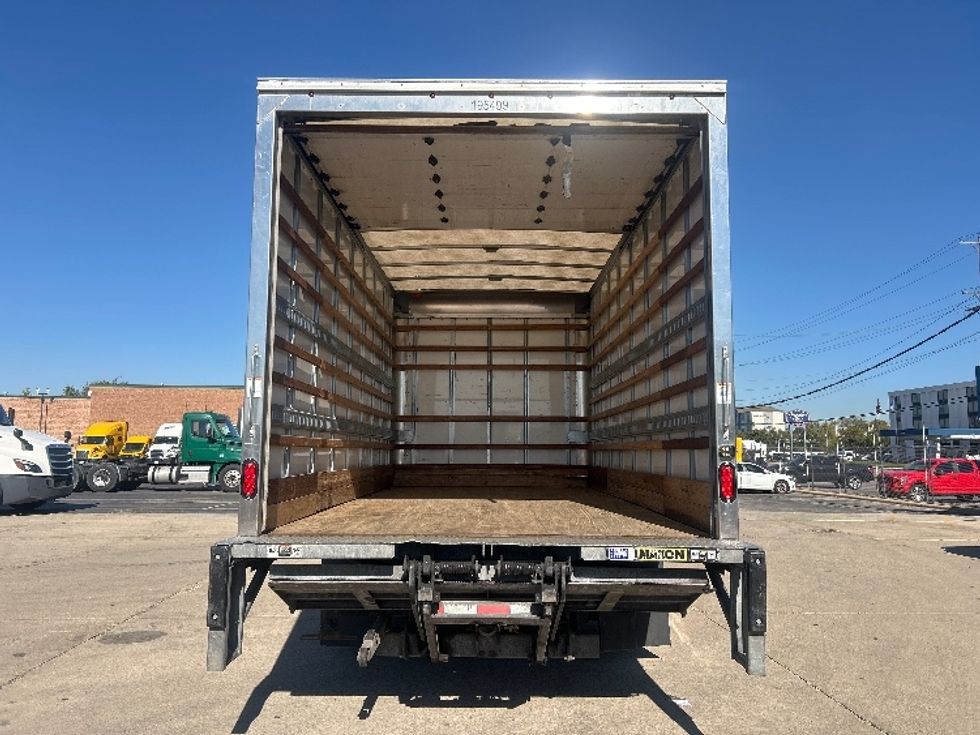 Light Duty Box Truck-Light and Medium Duty Trucks-Isuzu-2022-NPR-Chicago (Melrose Park)-IL-69,273\n\t\tmiles-$ 53,250 - Image 8