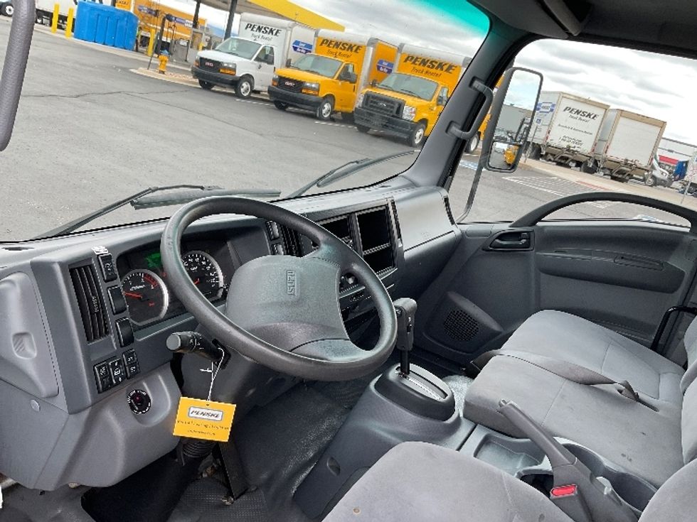 Light Duty Box Truck-Light and Medium Duty Trucks-Isuzu-2022-NPR-Denver-CO-69,726\n\t\tmiles-$ 53,000 - Image 17
