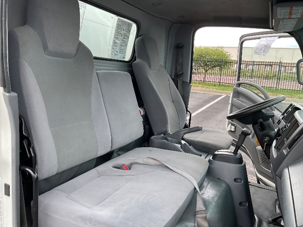 Light Duty Box Truck-Light and Medium Duty Trucks-Isuzu-2022-NPR-Denver-CO-69,726\n\t\tmiles-$ 53,000 - Image 22