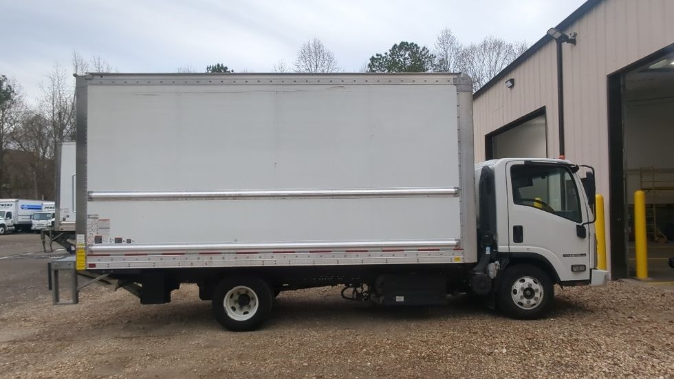 Light Duty Box Truck-Light and Medium Duty Trucks-Isuzu-2022-NPR-Duluth-GA-136,036\n\t\tmiles-$ 40,000 - Image 15