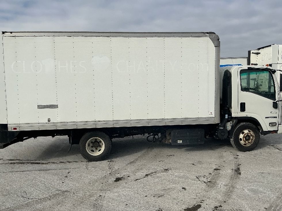 Light Duty Box Truck-Light and Medium Duty Trucks-Isuzu-2022-NPR-East Chicago-IN-106,626\n\t\tmiles-$ 39,750 - Image 14