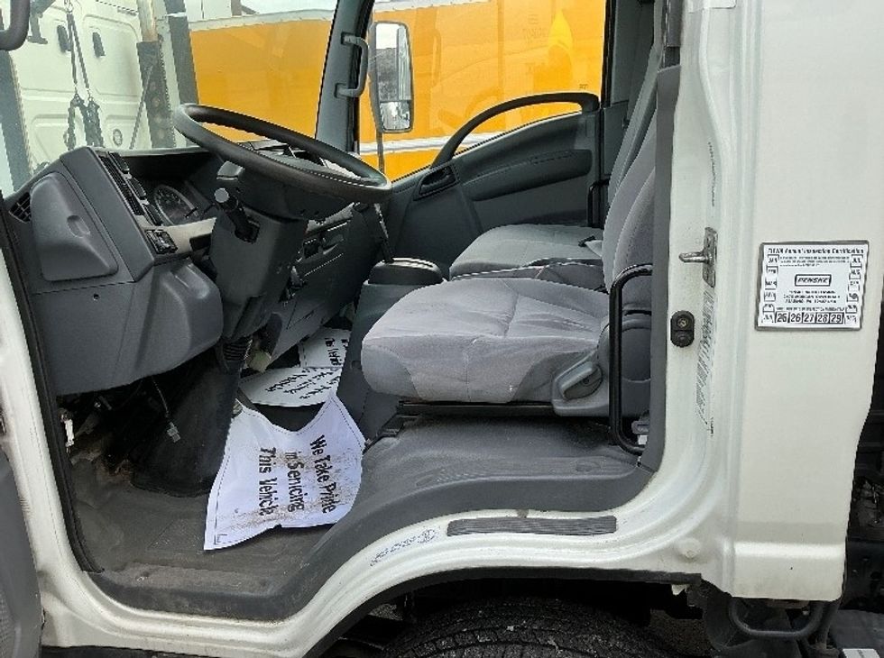 Light Duty Box Truck-Light and Medium Duty Trucks-Isuzu-2022-NPR-East Chicago-IN-106,626\n\t\tmiles-$ 39,750 - Image 15