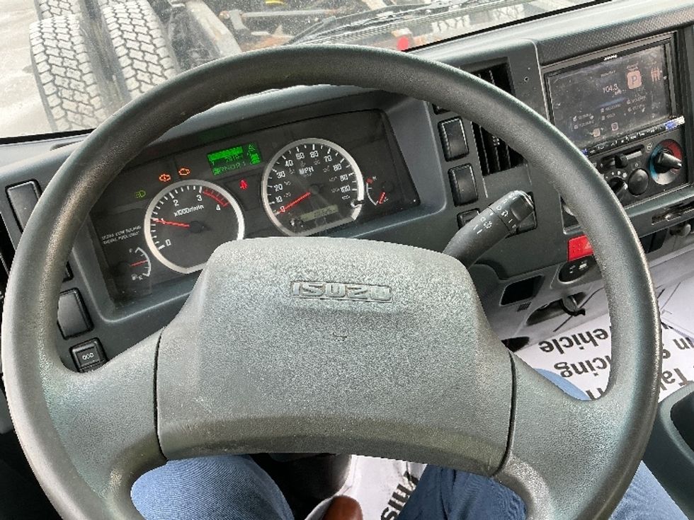 Light Duty Box Truck-Light and Medium Duty Trucks-Isuzu-2022-NPR-East Chicago-IN-106,626\n\t\tmiles-$ 39,750 - Image 16