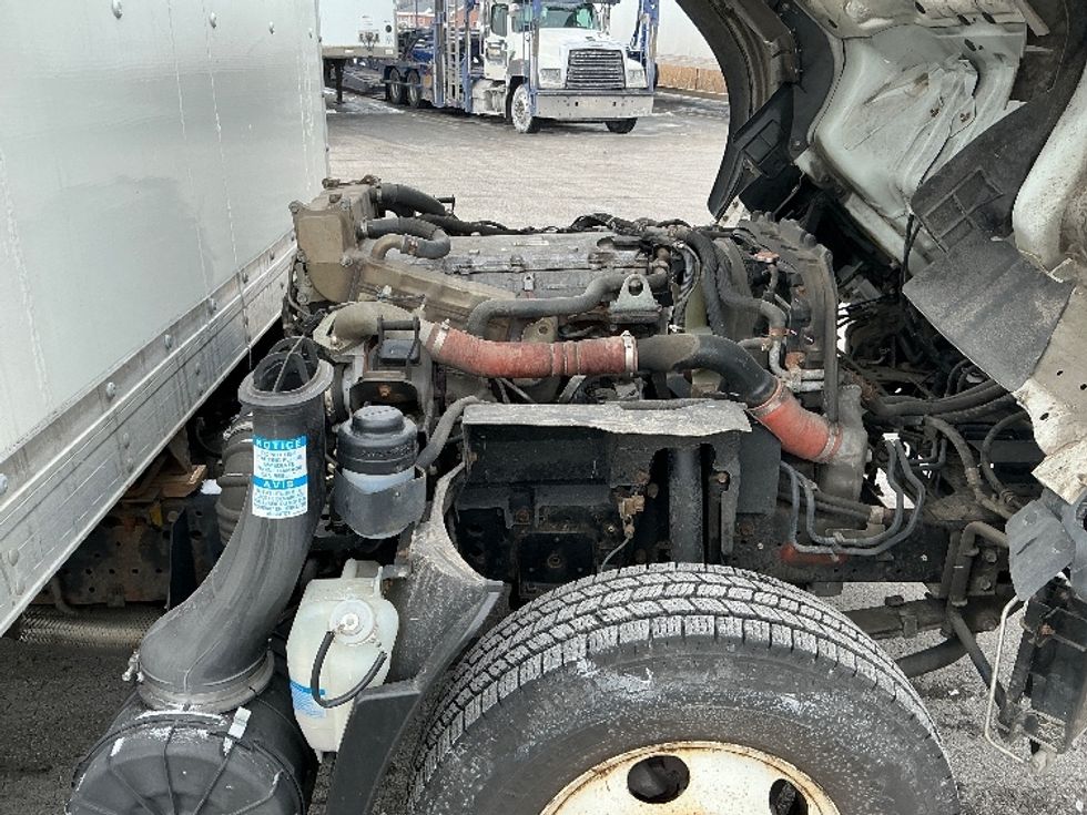 Light Duty Box Truck-Light and Medium Duty Trucks-Isuzu-2022-NPR-East Chicago-IN-106,626\n\t\tmiles-$ 39,750 - Image 22