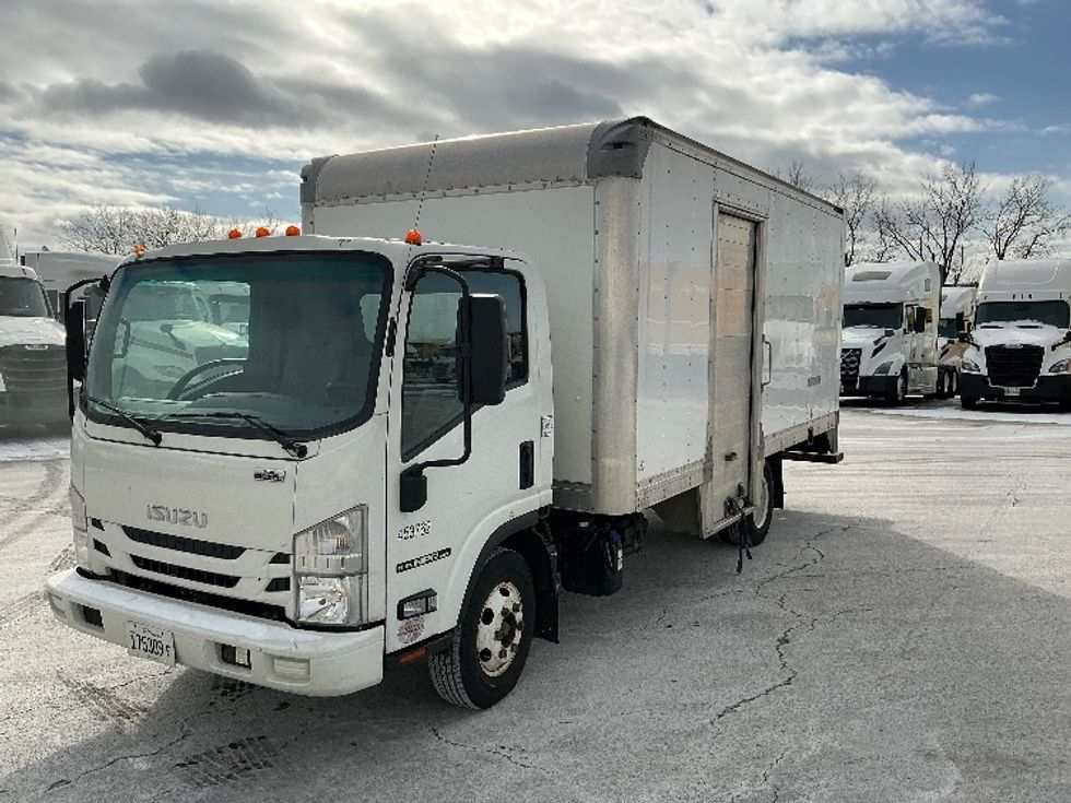 Light Duty Box Truck-Light and Medium Duty Trucks-Isuzu-2022-NPR-East Chicago-IN-106,626\n\t\tmiles-$ 39,750 - Image 3