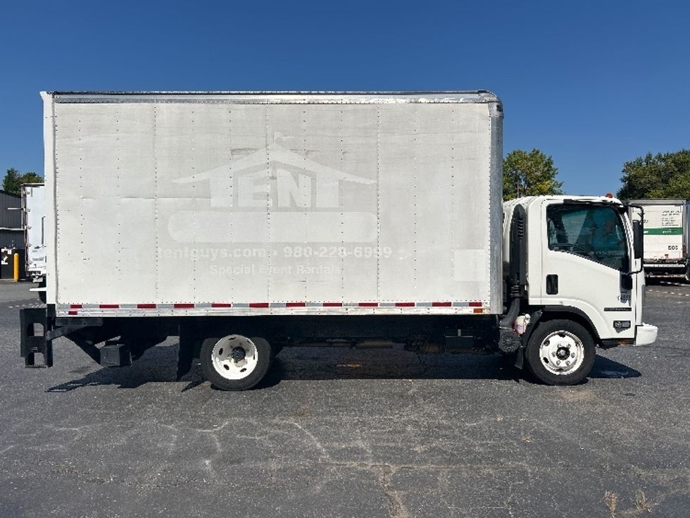 Light Duty Box Truck-Light and Medium Duty Trucks-Isuzu-2022-NPR EFI-Charlotte-NC-28,195\n\t\tmiles-$ 52,500 - Image 15