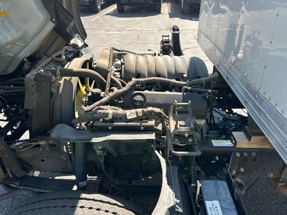 Light Duty Box Truck-Light and Medium Duty Trucks-Isuzu-2022-NPR EFI-Charlotte-NC-28,195\n\t\tmiles-$ 52,500 - Image 24