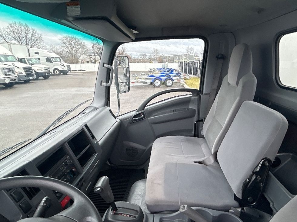 Light Duty Box Truck-Light and Medium Duty Trucks-Isuzu-2022-NPR EFI-Dayton-OH-177,538\n\t\tmiles-$ 26,000 - Image 19