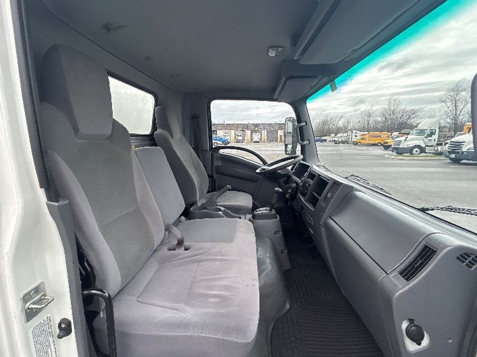 Light Duty Box Truck-Light and Medium Duty Trucks-Isuzu-2022-NPR EFI-Dayton-OH-177,538\n\t\tmiles-$ 26,000 - Image 22
