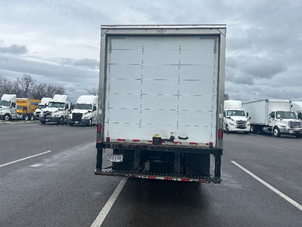 Light Duty Box Truck-Light and Medium Duty Trucks-Isuzu-2022-NPR EFI-Dayton-OH-177,538\n\t\tmiles-$ 26,000 - Image 7